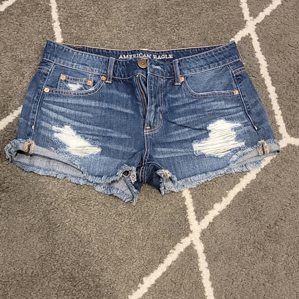 American Eagle Tom girl shortie size 4